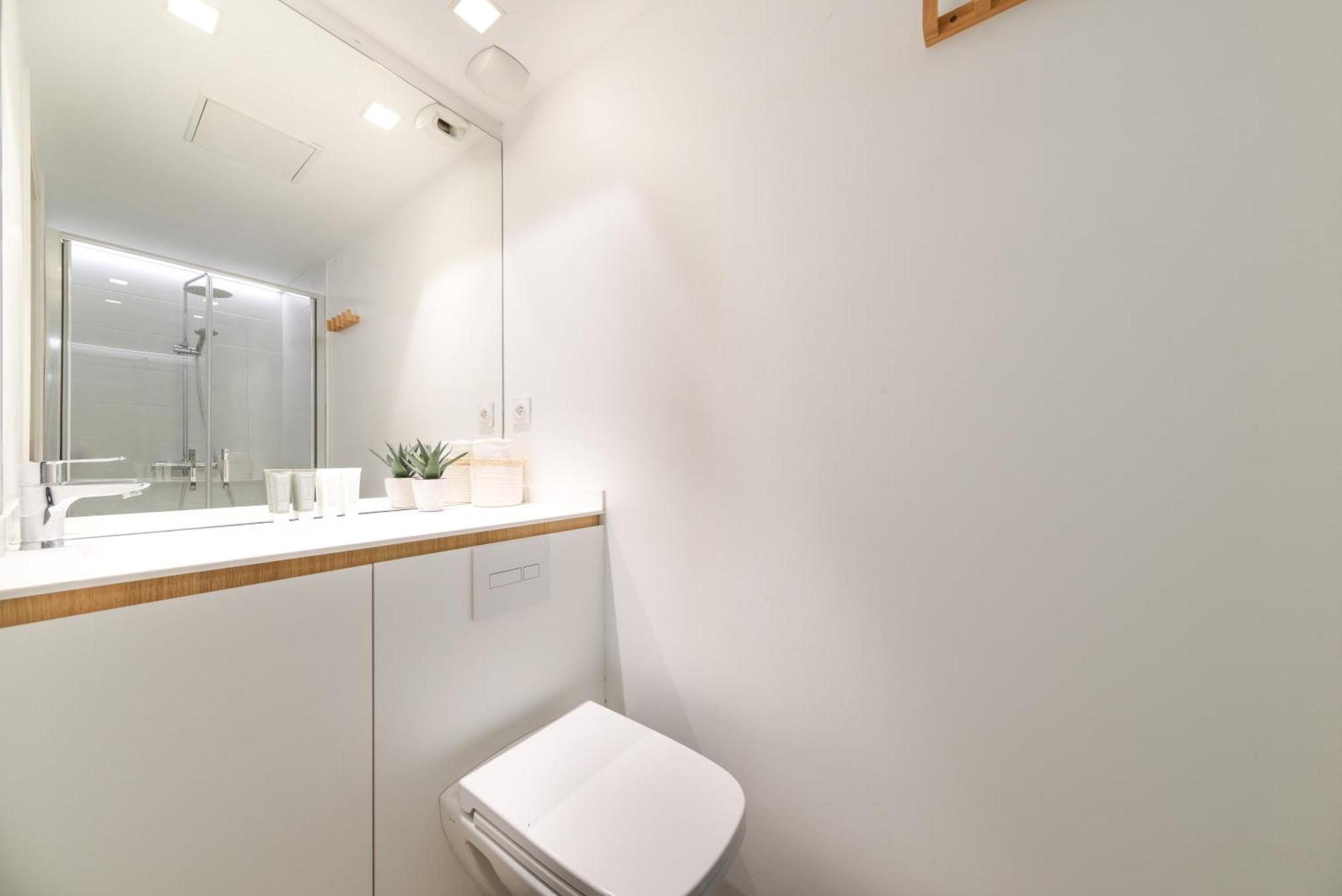 Les Appartements Et Chambres De Монпелие Екстериор снимка